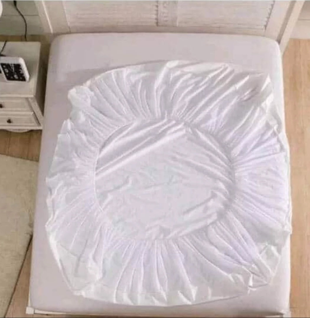 King Size - 100% Waterproof Mattress Cover With Strong Elastic Grip 72 x 78 Inches / 6 x 6.5 Feet - Bed Cover Premium Quality Mattress Protector In Fitted Sheet Style