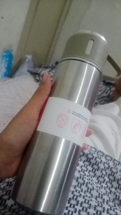 water bottle - steel water bottle - temperature water bottle - vaccum bottle - stainless Steel Vacuum Insulated Thermos 500ml (3pcs) With Extra 2 Cups Stainless Steel Thermal Bottle for Hot and Cold Beverages with Coffee Water Cup Travel Kit Perfect Gift